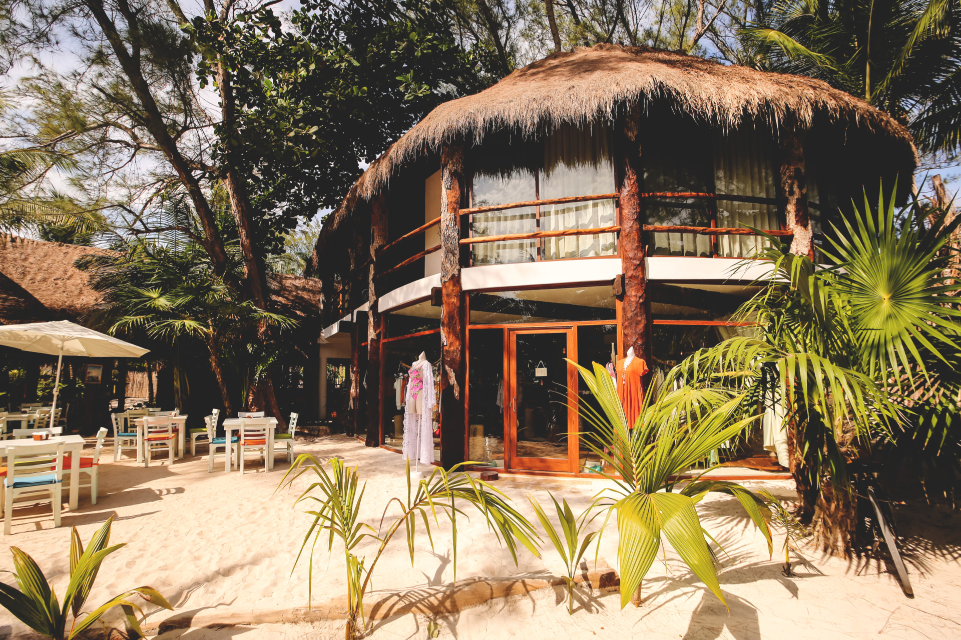 Tulum: a perfect synergy between natural landscapes and Mayan ruins